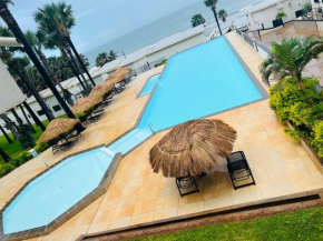 Relax Oceanfront Suites